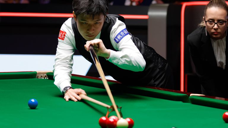 Snooker: Zhao Xintong é o primeiro chinês campeão do mundo
