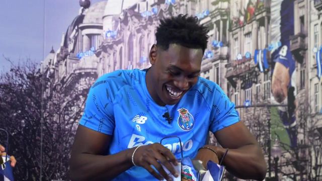 VÍDEO: Samu deu Danonino a Mora e este retribuiu... com uma chupeta