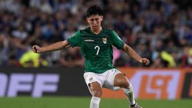 Internacional boliviano preso por racismo contra ex-Santa Clara