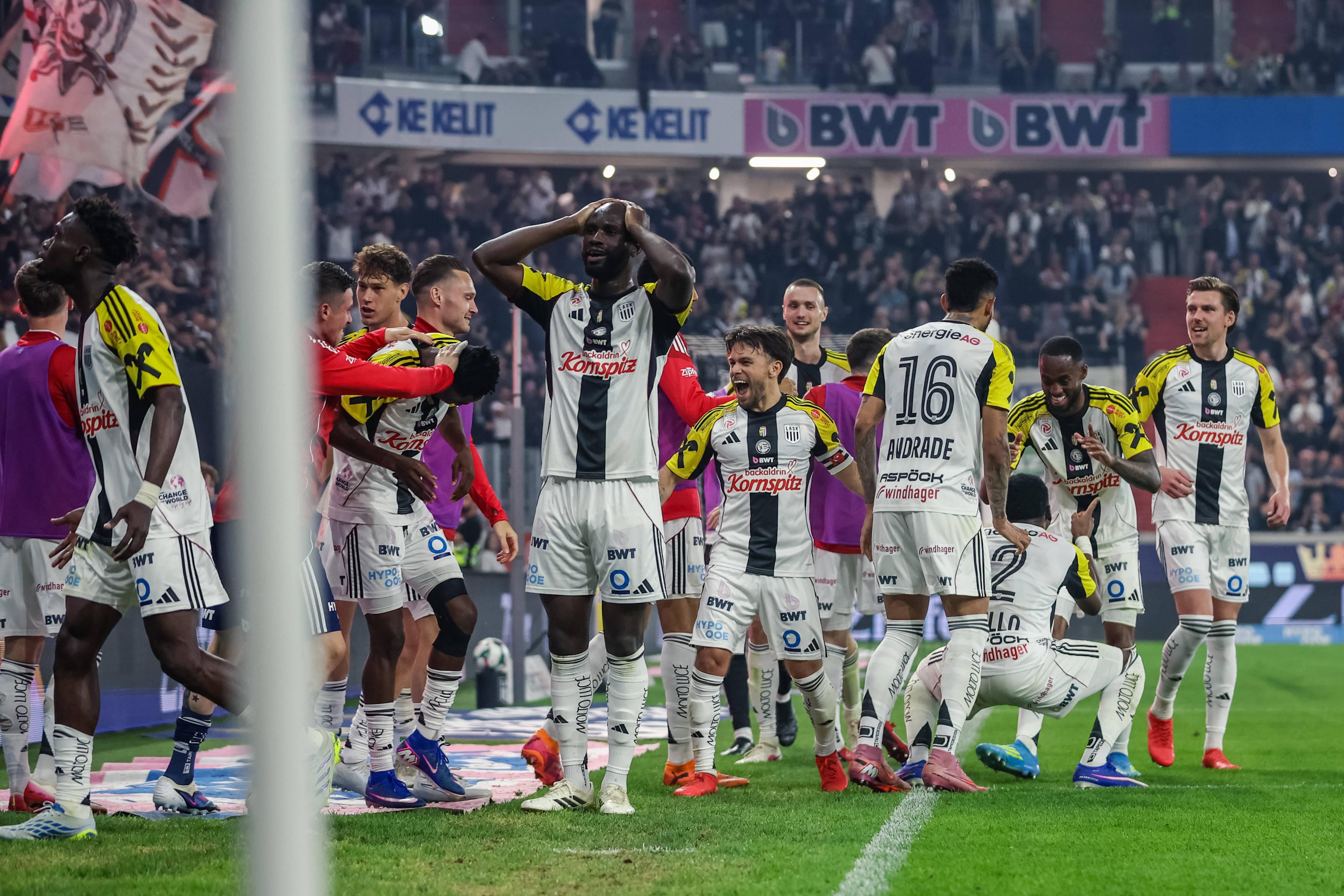 Áustria- Lask Linz tem dois pontos de vantagem para o Sturm Graz a apenas duas jornadas do fim.