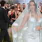 Georgina no Met Gala inspirada em devoção a Fátima