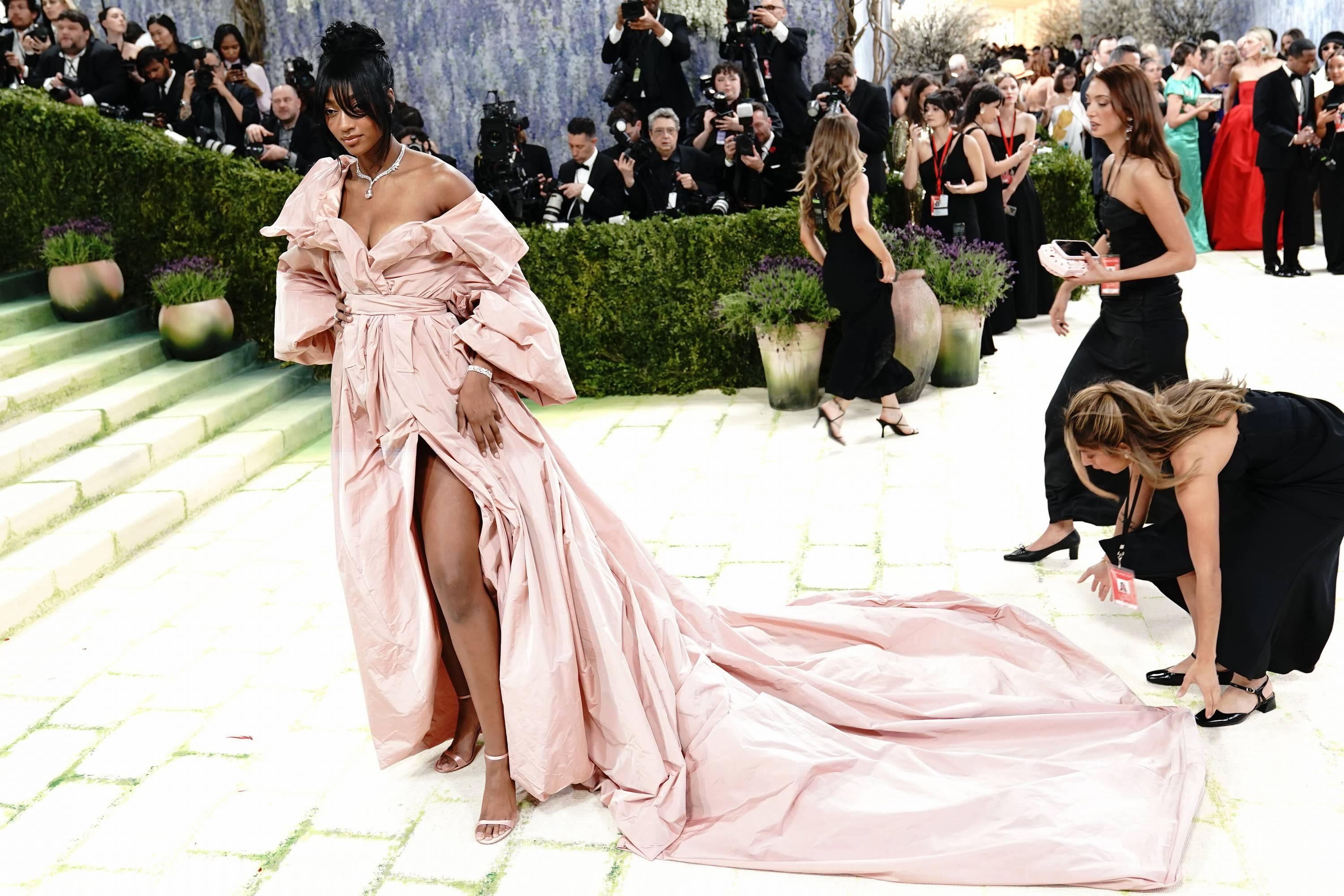 Basquetebolista Angel Reese na Met Gala  - foto: Imago