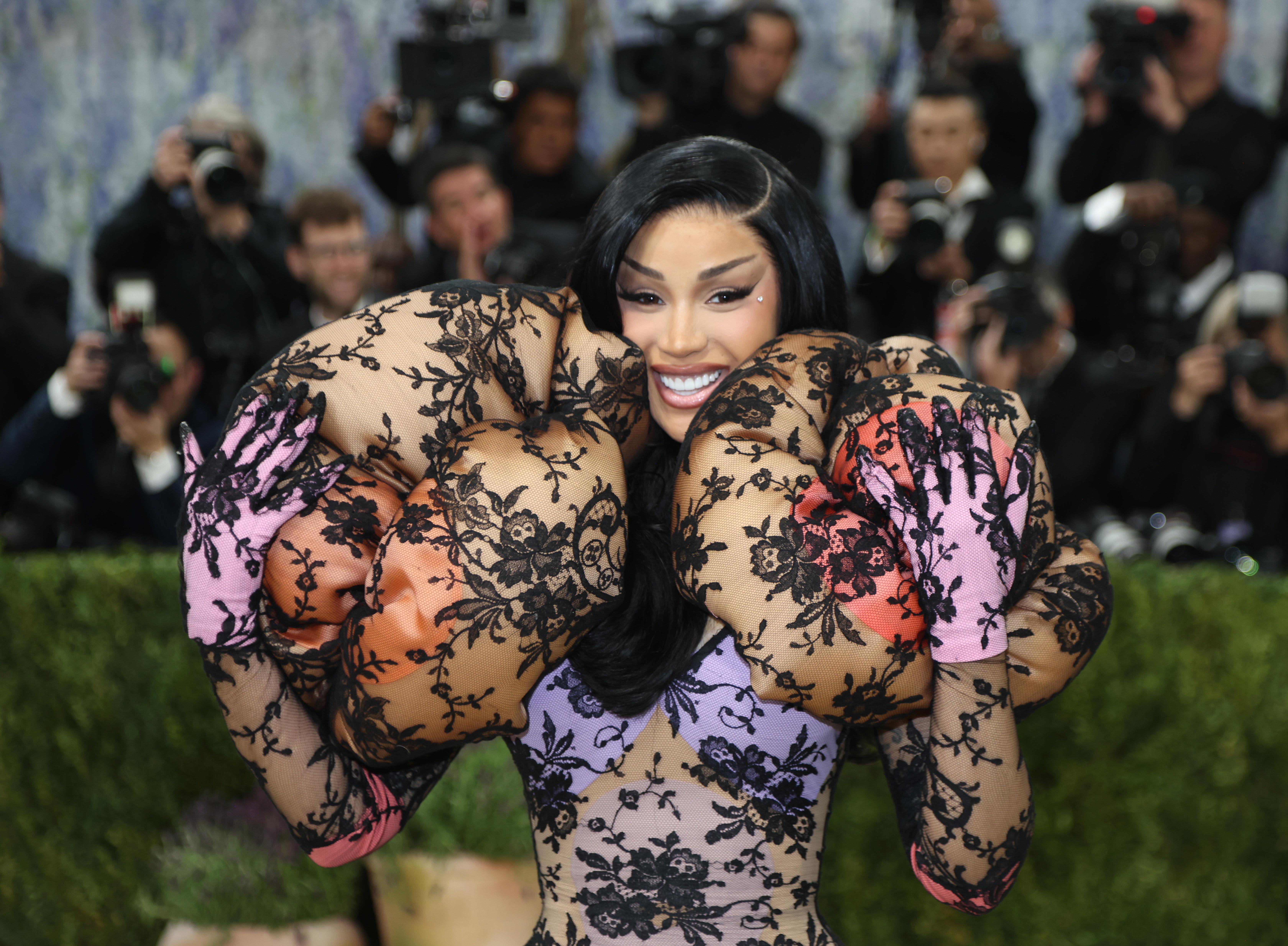Cardi B na Met Gala - EPA/Lusa