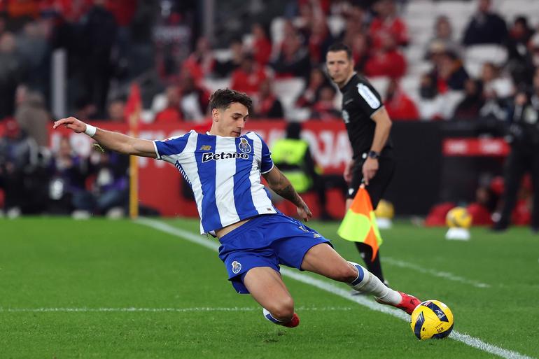 2- Kiwior chegou e venceu. O FC Porto pagou, entre taxa de empréstimo e compra da totalidade do passe, €19 milhões (foto: Catarina Morais/Kapta+)