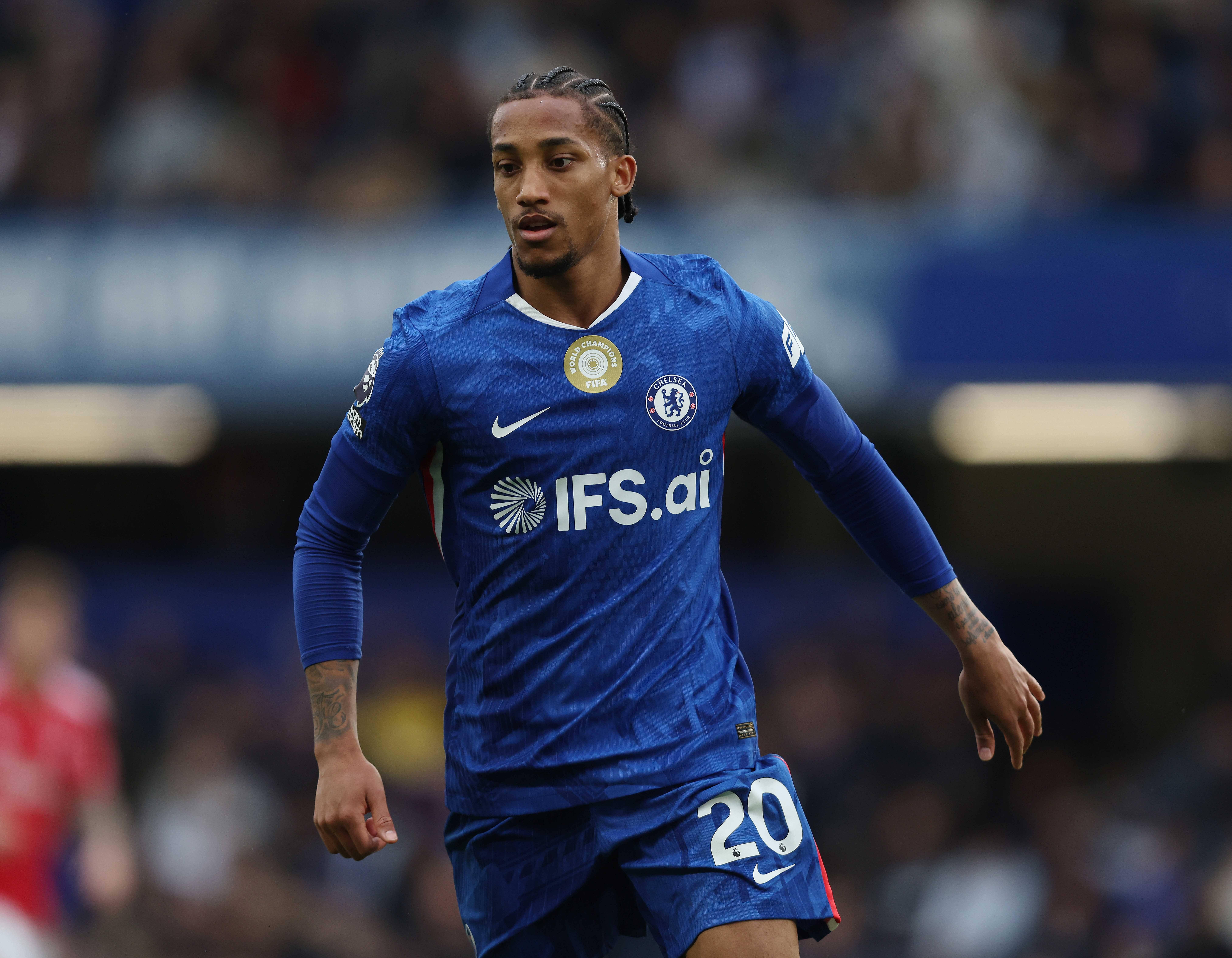 João Pedro: 26 contribuições para golo (20 golos e seis assistências) em 47 jogos. A transferência do avançado brasileiro para o Chelsea por mais de €63M levantou dúvidas, mas tem correspondido. Peso de 25% no total de golos marcados pelo chelsea