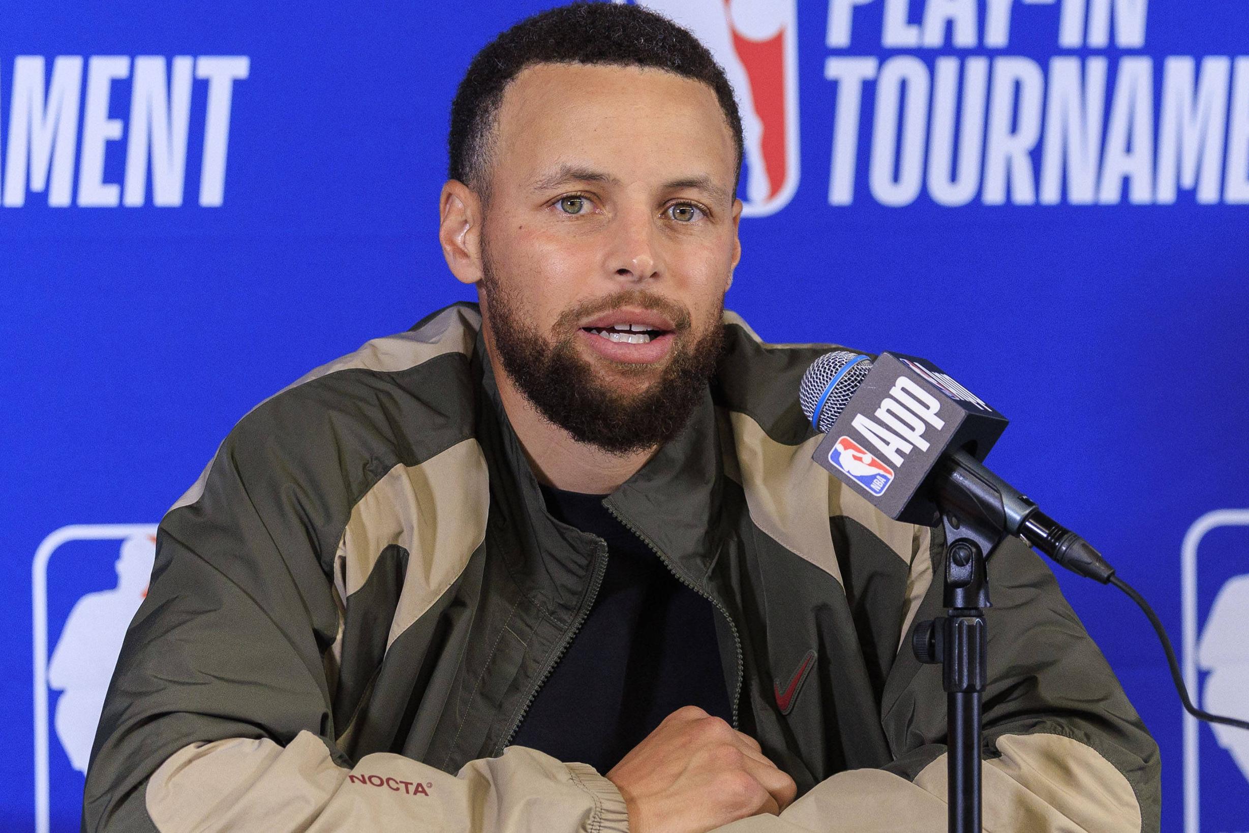Stephen Curry joga há 17 épocas nos Warriors     Fotografia Imago