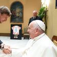 Fotos: Seleção da Croácia recebida no Vaticano por Francisco