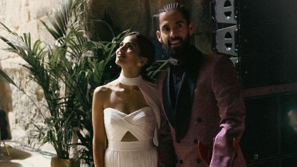 Isco casou-se... de muletas