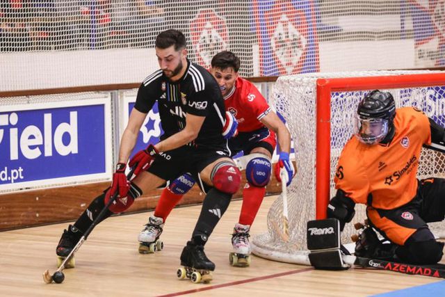 DIRETO: Benfica recebe Oliveirense no 3.º jogo da meia-final do play-off do Campeonato 