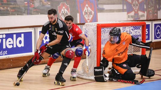 DIRETO: Benfica recebe Oliveirense no 3.º jogo da meia-final do play-off do Campeonato 