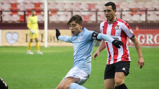 Em Espanha colocam avançado do Celta de Vigo na rota do Famalicão