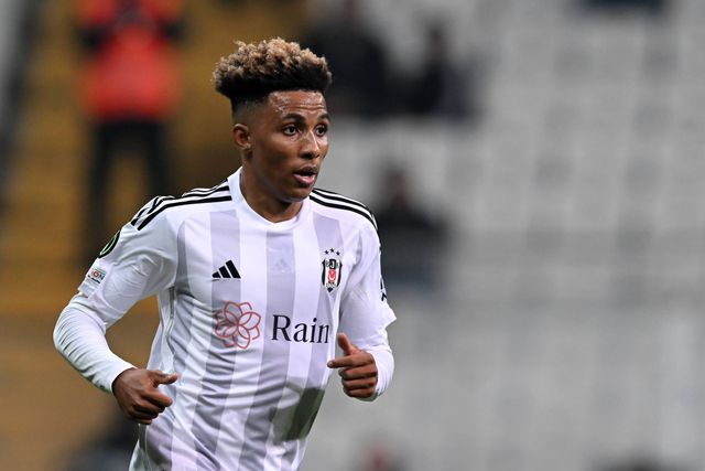 Joga no Besiktas e pode render milhões ao Benfica