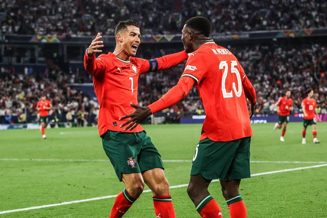 Querem chegar a finais? Falem com Cristiano Ronaldo