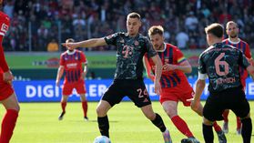Mercado SC Braga: jovem extremo campeão pelo Bayern seguido com (muita) atenção