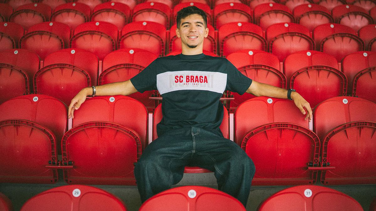 Mercado SC Braga: promessa da formação renova por três temporadas