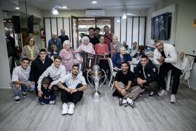 Vídeo: Platense foi campeão, avó de 98 anos teve surpresa inesquecível