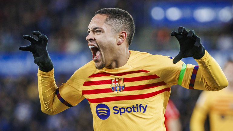 Vítor Roque já saiu, mas ainda custa mais 10 milhões ao Barcelona