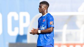 Estrela da Amadora: Ekanga renova... para ser emprestado
