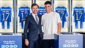 Mercado FC Porto: Gabri Veiga é dragão (oficial)