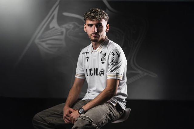 Oficial: Vitória de Guimarães garante mais um reforço
