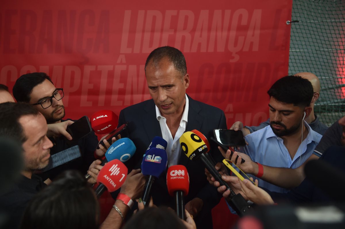 Ricardo Araújo Pereira: «Parece que dizer qualquer coisa sobre o Rui Costa é criminoso»