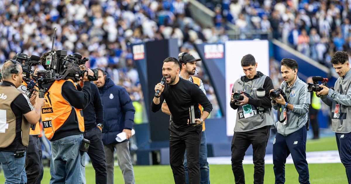 FC Porto: Farioli na Turquia... para desfrutar das férias