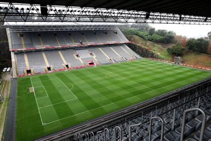 Estádio Municipal de Braga motivou troca de palavras entre candidato à presidência do Vitória e diretor de comunicação do SC Braga