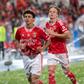 João Neves e Andreas Schjelderup jogaram juntos no Benfica