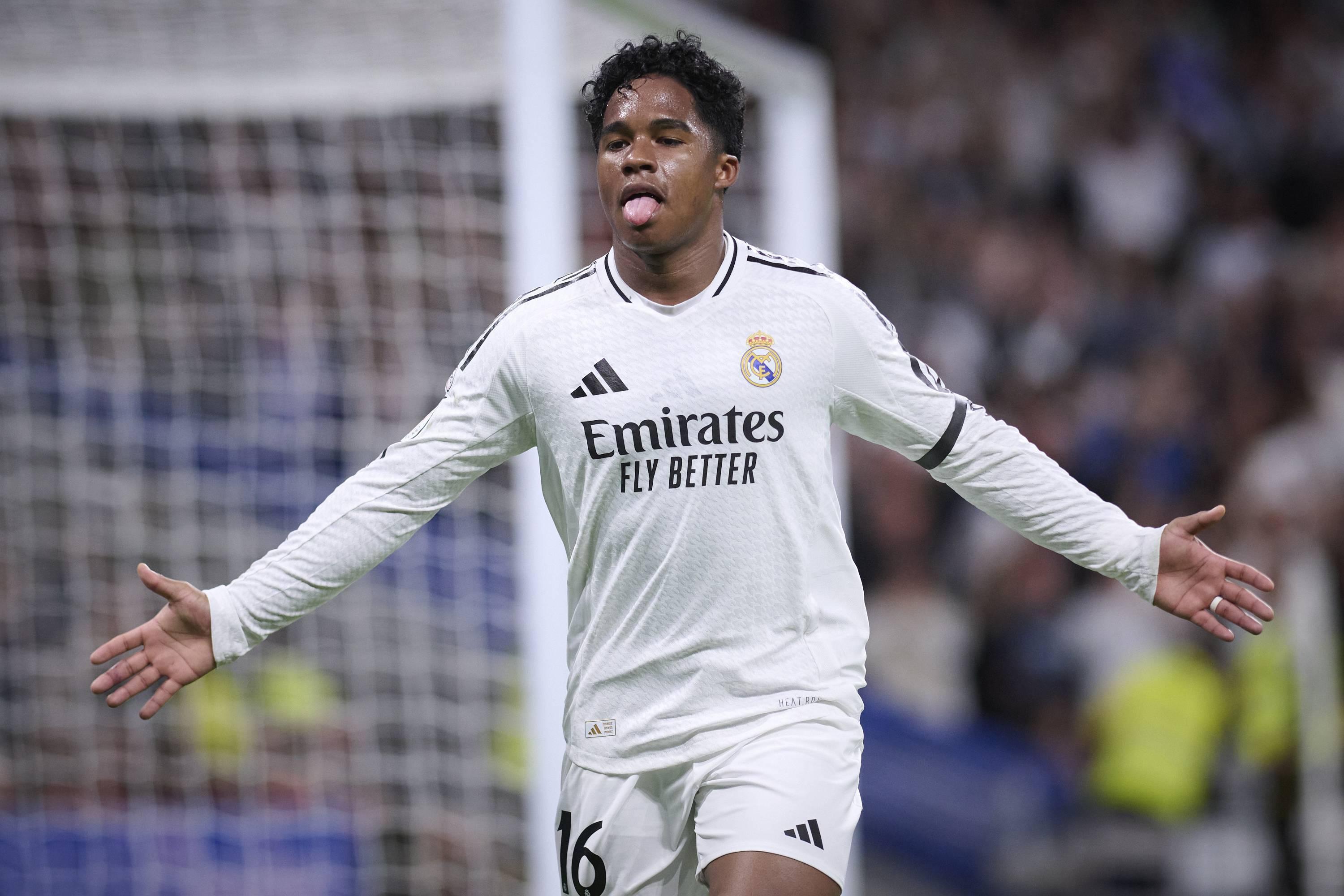 15 - Endrick custou €48 M do Palmeiras em 2024 e mostrou coisas positivas no Real Madrid, apesar de ter sido cedido ao Lyon esta época - Foto: Imago