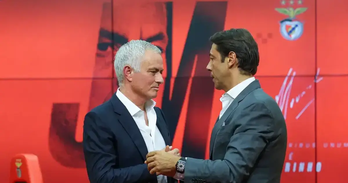 Um Benfica gerido de fora para dentro