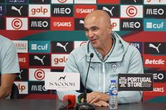 «Messi é quem manda na seleção argentina? Nós trabalhamos diferente»
