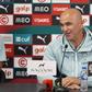«Messi é quem manda na seleção argentina? Nós trabalhamos diferente»