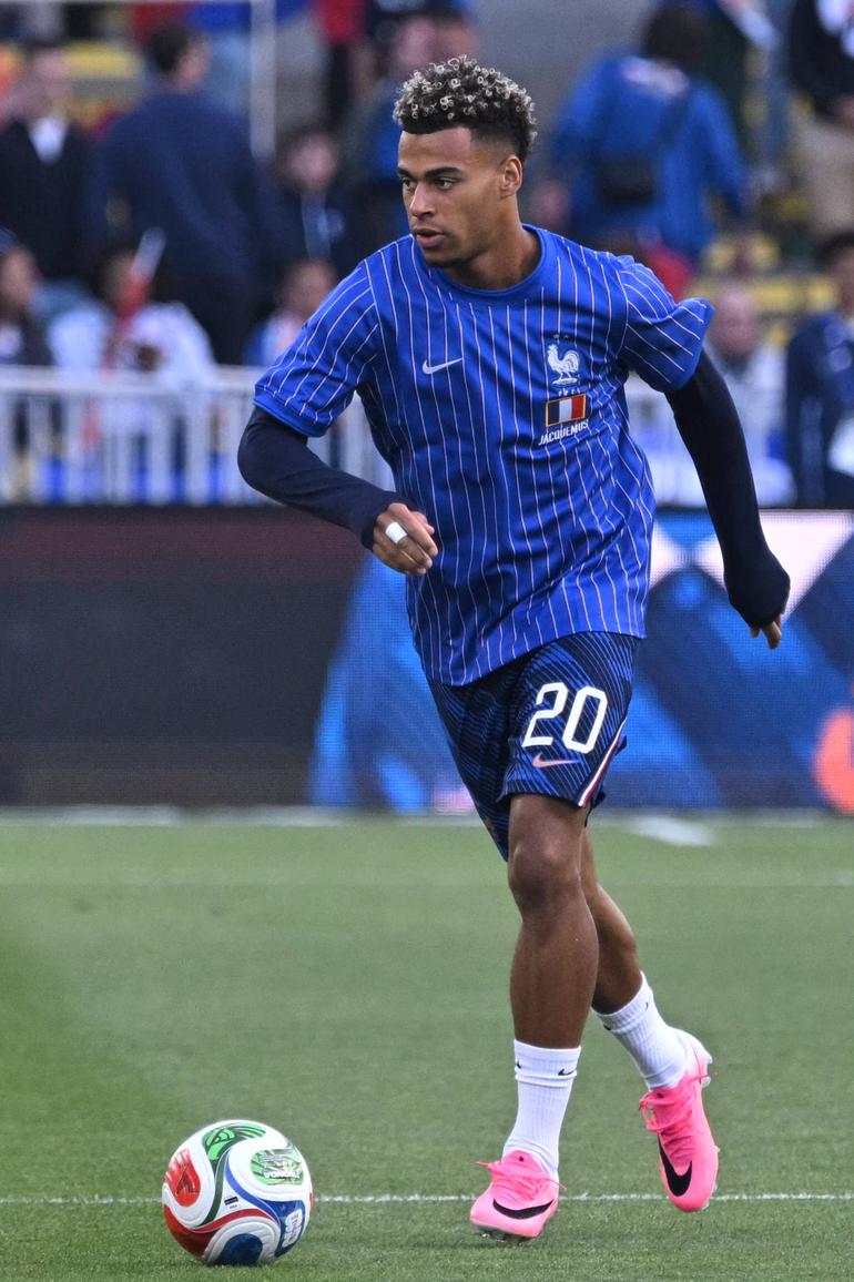 Desire Doué (PSG), França