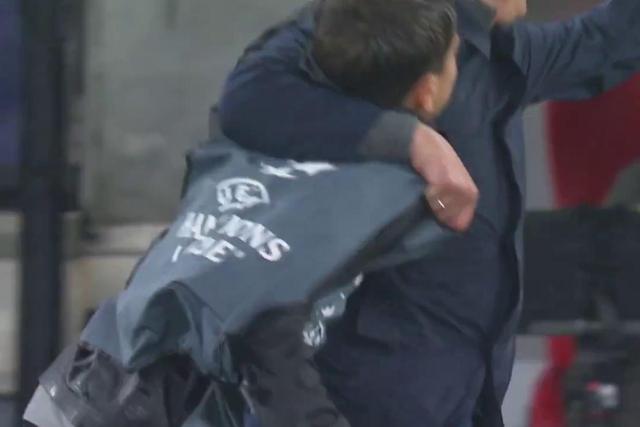 Trubin abre os melhores momentos da última UEFA Champions League
