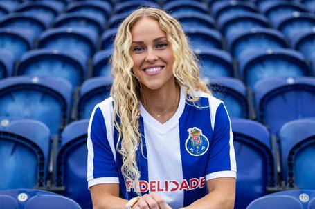 Morgan Stone, média que reforça os dragões - Foto: FC PORTO