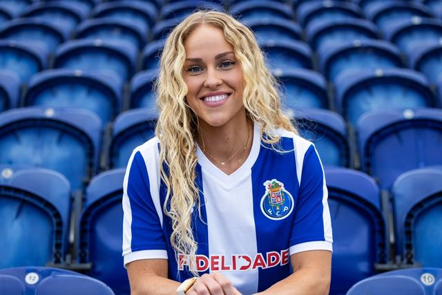 Morgan Stone, média que reforça os dragões - Foto: FC PORTO