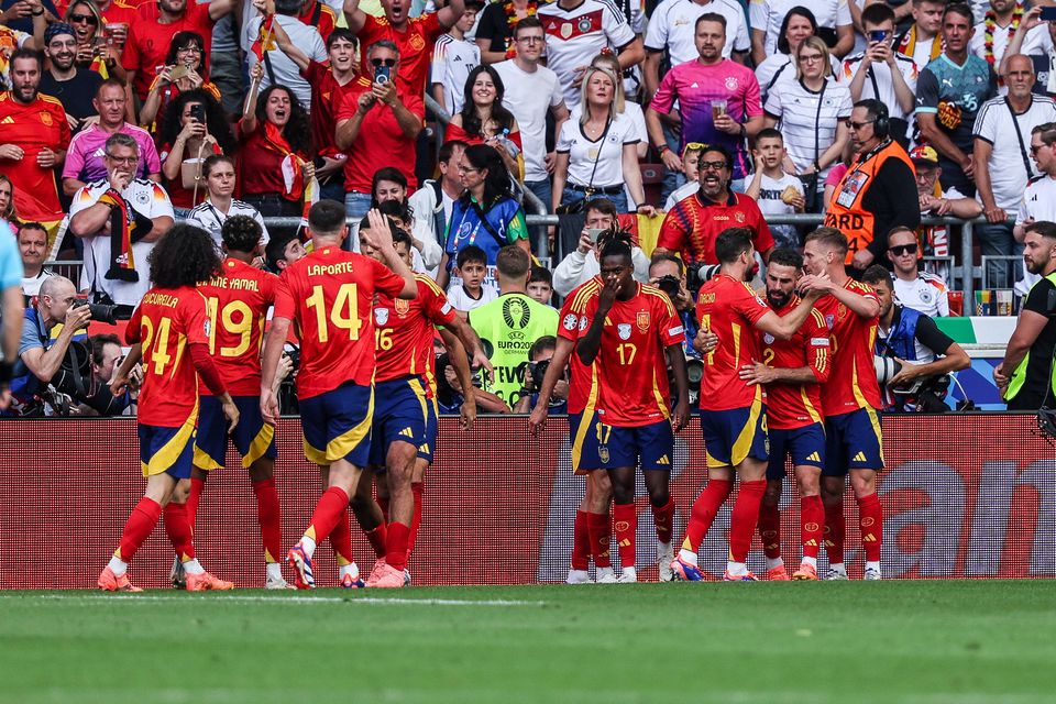Espanha bate Alemanha e está na meia-final