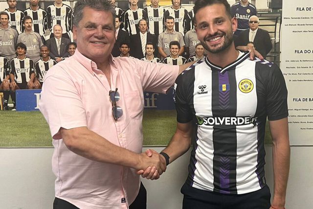 Nacional: José Gomes renova até 2027
