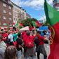 Tremenda festa dos portugueses em Hamburgo: até o irmão de Ronaldo participou