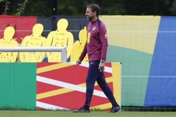 Gareth Southgate prepara-se para enfrentar Suíça «muito boa»