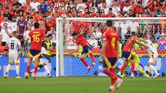Vídeo: o golo de Merino que colocou a Espanha na meia-final