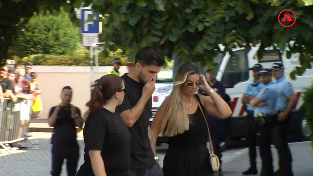 Muita emoção de Rúben Neves na chegada a Gondomar