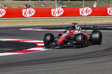 Charles Leclerc vence em final de corrida caótico no GP da Grã-Bretanha