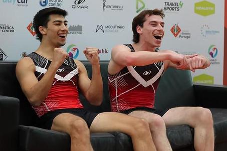 Lucas Santos e Gabriel Albuquerque celebram a conquista na etapa portuguesa do circuito     Fotografia  Hélder Cruz/FGP