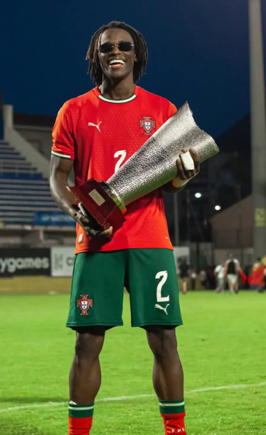 José Silva conquistou recentemente o Torneio de Toulon pelos sub-20