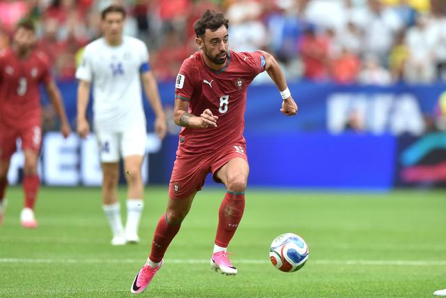 Bruno Fernandes (Portugal): uma assistência em cinco jogos. Campanha pobre do médio luso após uma temporada incrível em Manchester. A jogar mais próximo de Cristiano Ronaldo, não teve espaço para criar e envolver-se na manobra ofensiva lusa