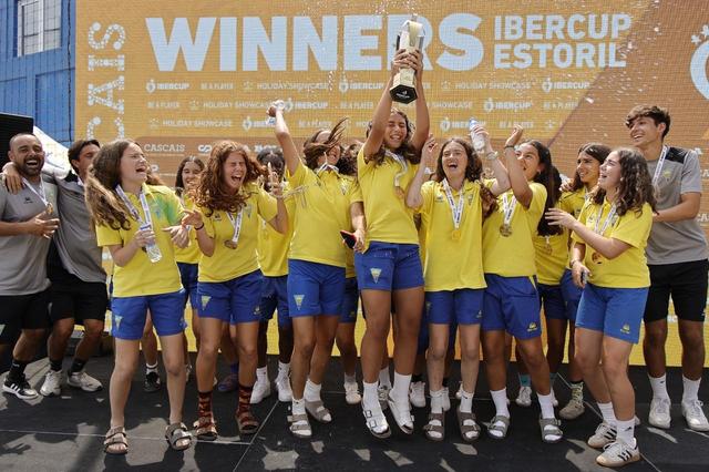 Campeões da IberCup Estoril 2026
Foto:IberCup