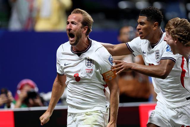 Kane a celebrar contra a RD Congo