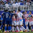 Confrontos entre jogadores do Paraguai e França