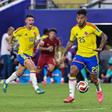 Luis Suárez e James Rodríguez são algumas das estrelas da Colômbia